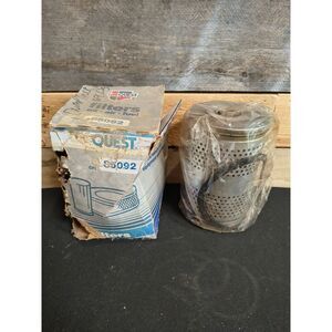 NEW - CarQuest 85092 Engine Oil Filter - New old stock